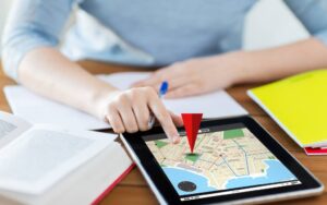 Lee más sobre el artículo ¿Es legal fichar con geolocalizador?
